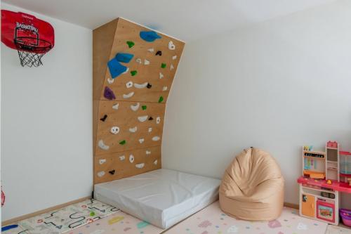 Scandinavian Kids Room at 408 Pasir Ris Drive 6