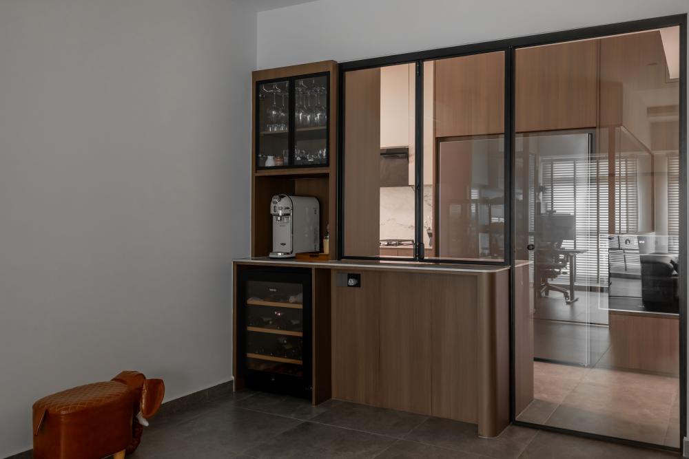 Resale 5 Room HDB @ Compassvale Drive