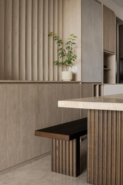 Modern Dining Room at Clavon