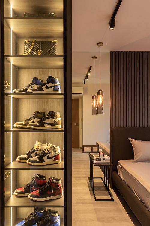 Modern Bedroom at Bedok South Horizon