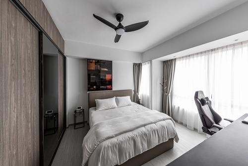 Modern Bedroom at Dunman Place