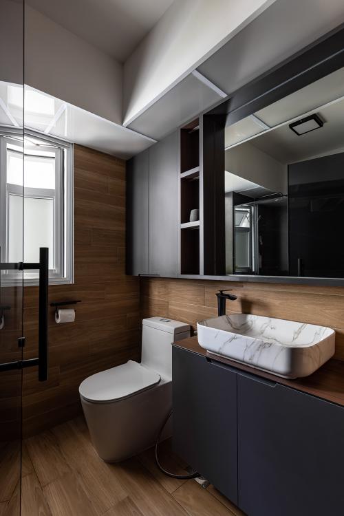 Industrial Bathroom at GreenVerge @ Tampines