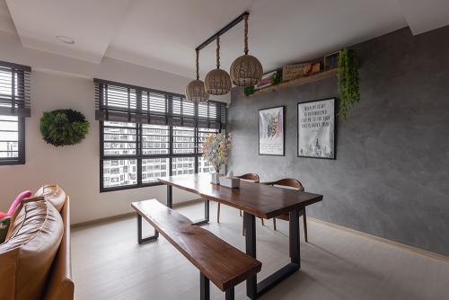 Industrial Dining Room at Fernvale Rivergrove