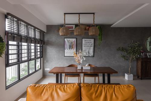 Industrial Dining Room at Fernvale Rivergrove