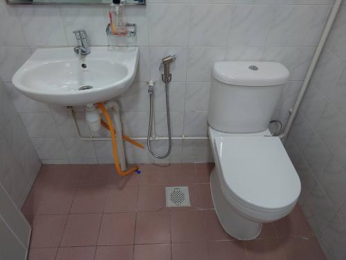 Asian Bathroom at Allkin Family Service Centre @ 223D Compassvale Walk