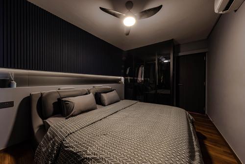 Industrial Bedroom at Tampines