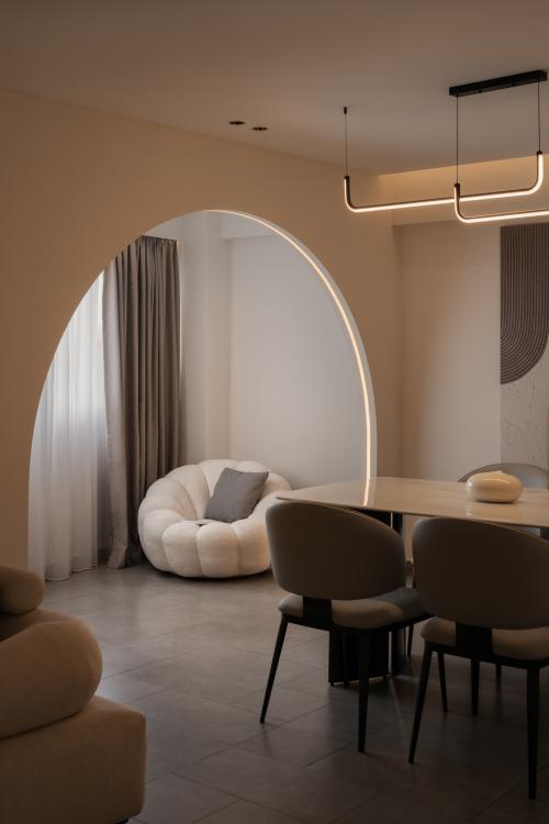 Modern Balcony at Compassvale Haven