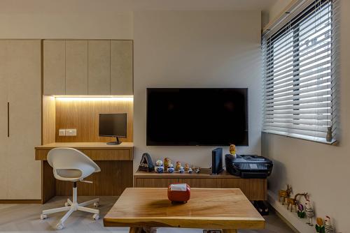 Eclectic Living Room at Sengkang