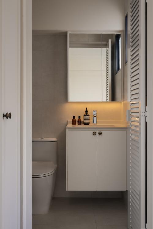 Country Bathroom at Boon Tiong Arcadia