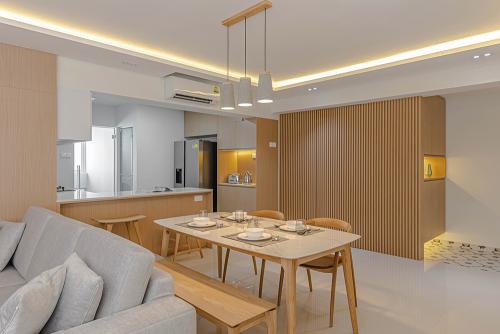 Scandinavian Dining Room at Pasir Ris