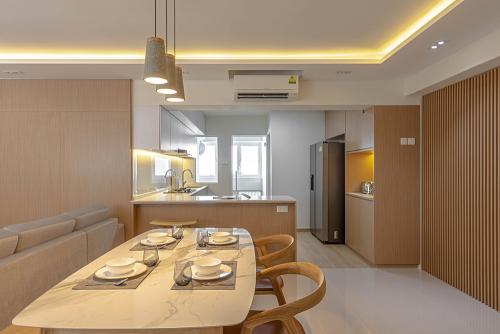 Scandinavian Dining Room at Pasir Ris
