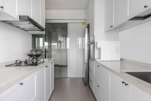 Transitional Kitchen at Northshore Cove