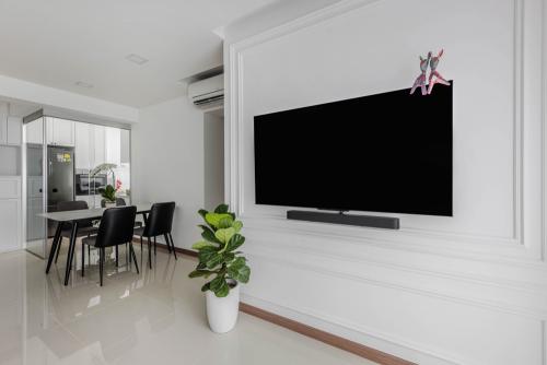 Transitional Living Room at Northshore Cove