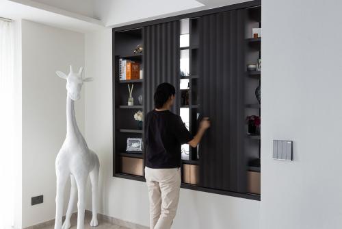 Modern Living Room at 3-Storey Penthouse