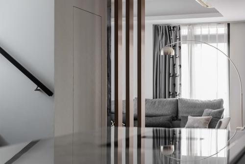 Modern Living Room at 3-Storey Penthouse