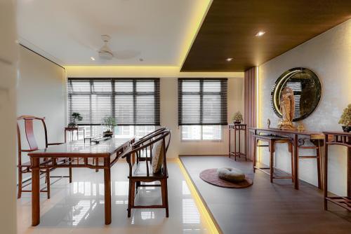 Asian Living Room at Admiralty Flora