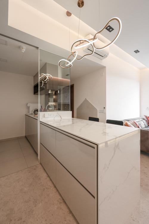 Modern Home Bar at Fourth Avenue Residences
