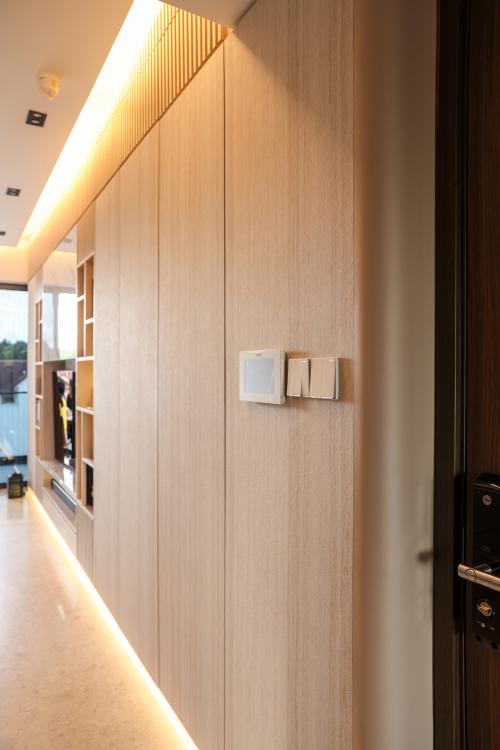 Modern Foyer at Fourth Avenue Residences