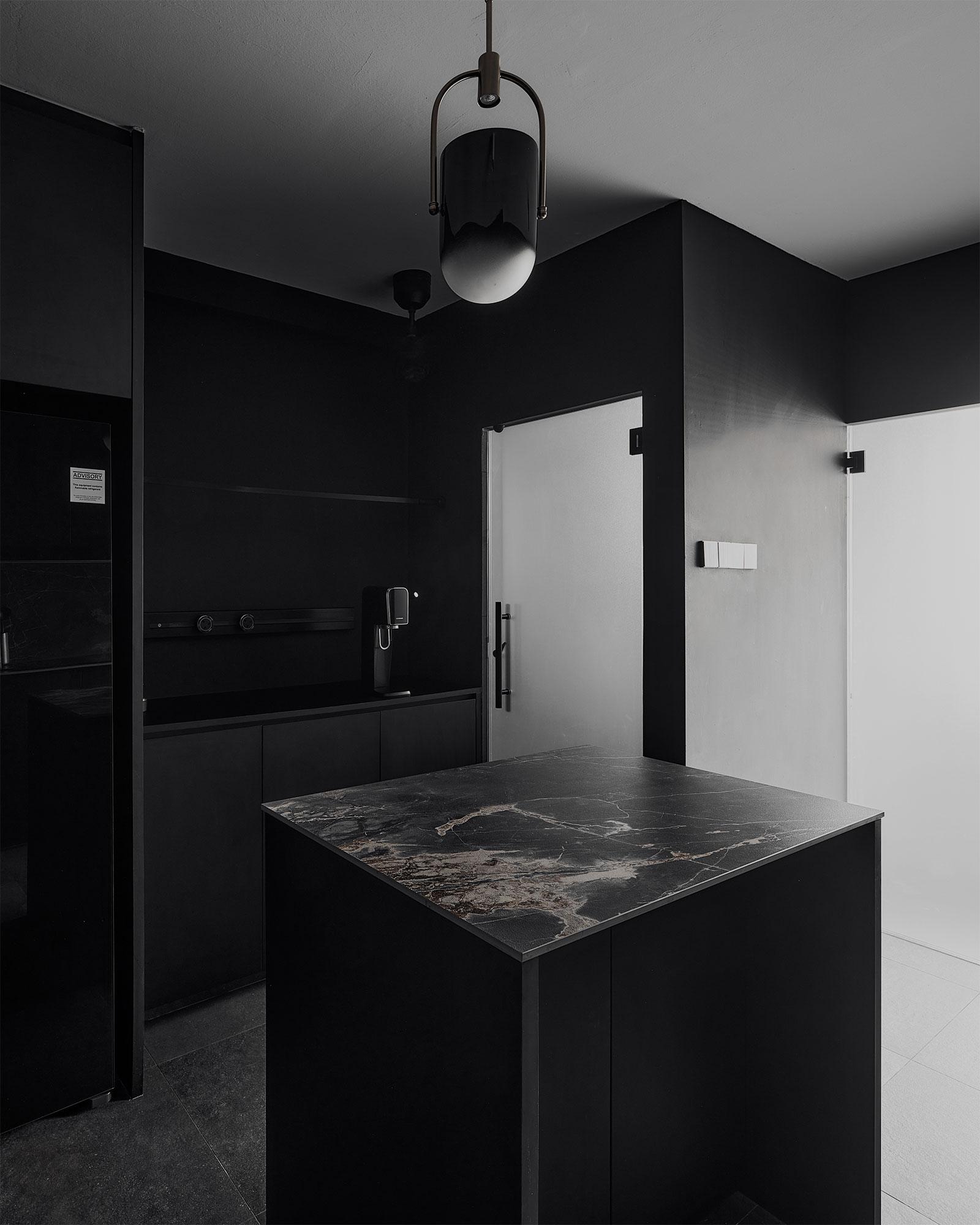 Contemporary Kitchen with Vinyl Flooring and Herringbone Tiling