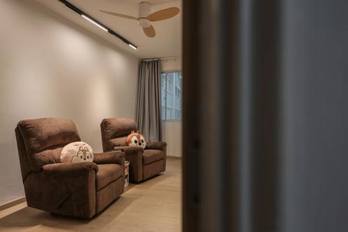 Modern Bedroom at Kim Keat
