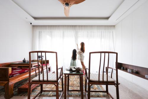 Asian Living Room at Parc Esta