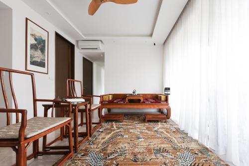 Asian Living Room at Parc Esta