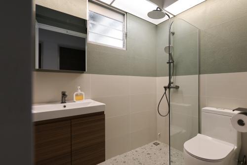Modern Bathroom at Fajar Hills
