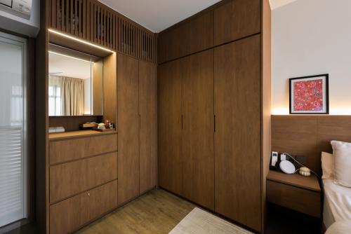 Industrial Bedroom at Woodleigh Hillside