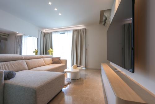 Modern Living Room at One Amber