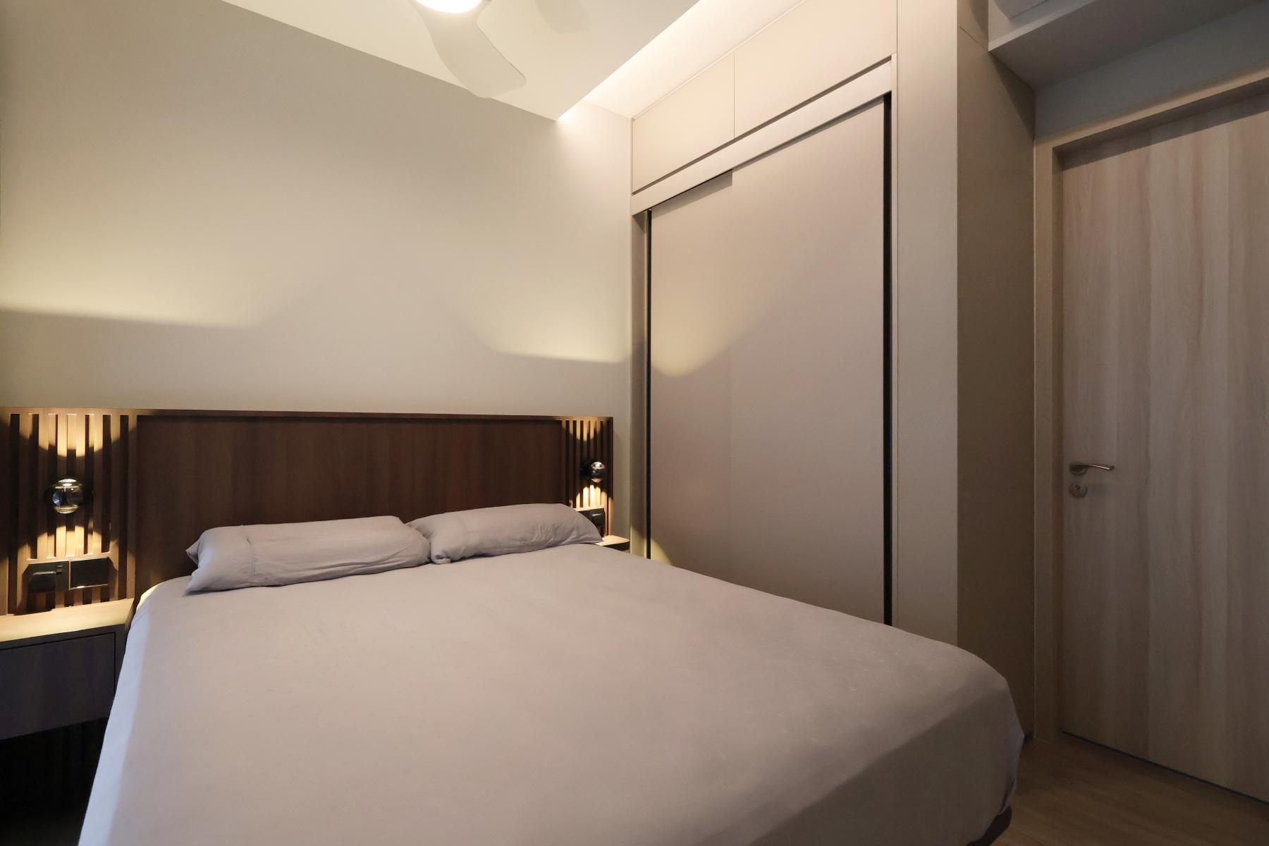 Contemporary Bedroom with Vinyl Flooring and Ceiling Light