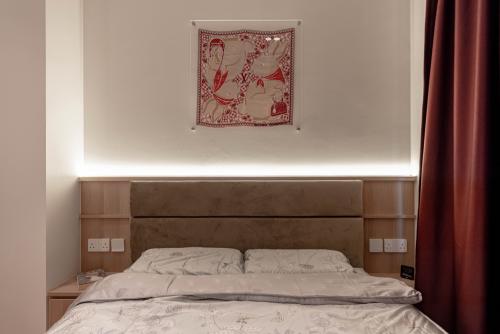 Asian Bedroom at Novena Regency