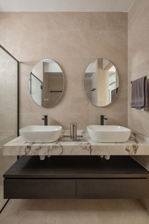 Vintage Bathroom at 306D Punggol Drive