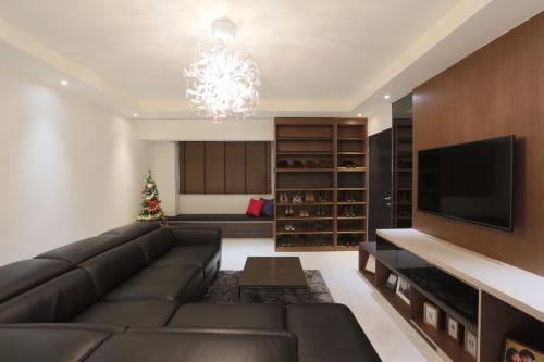 Contemporary Living Room at Telok Blangah Drive