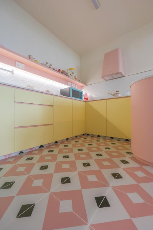 Modern Kitchen at Kallang Breeze