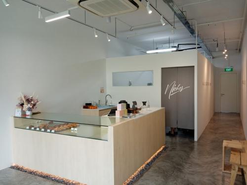 Minimalist Retail at Nicher