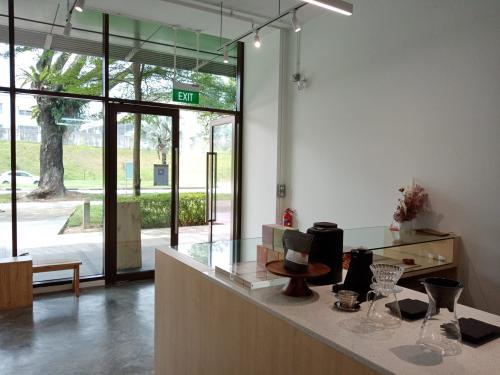 Minimalist Retail at Nicher