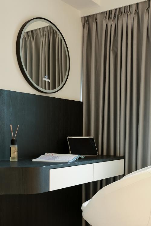 Minimalist Bedroom at Teck Ghee Vista