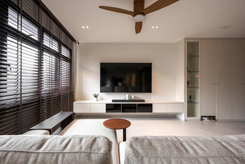 Minimalist Living Room at Teck Ghee Vista