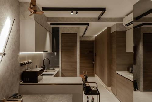 Modern Kitchen at The Gentlemen’s Haven
