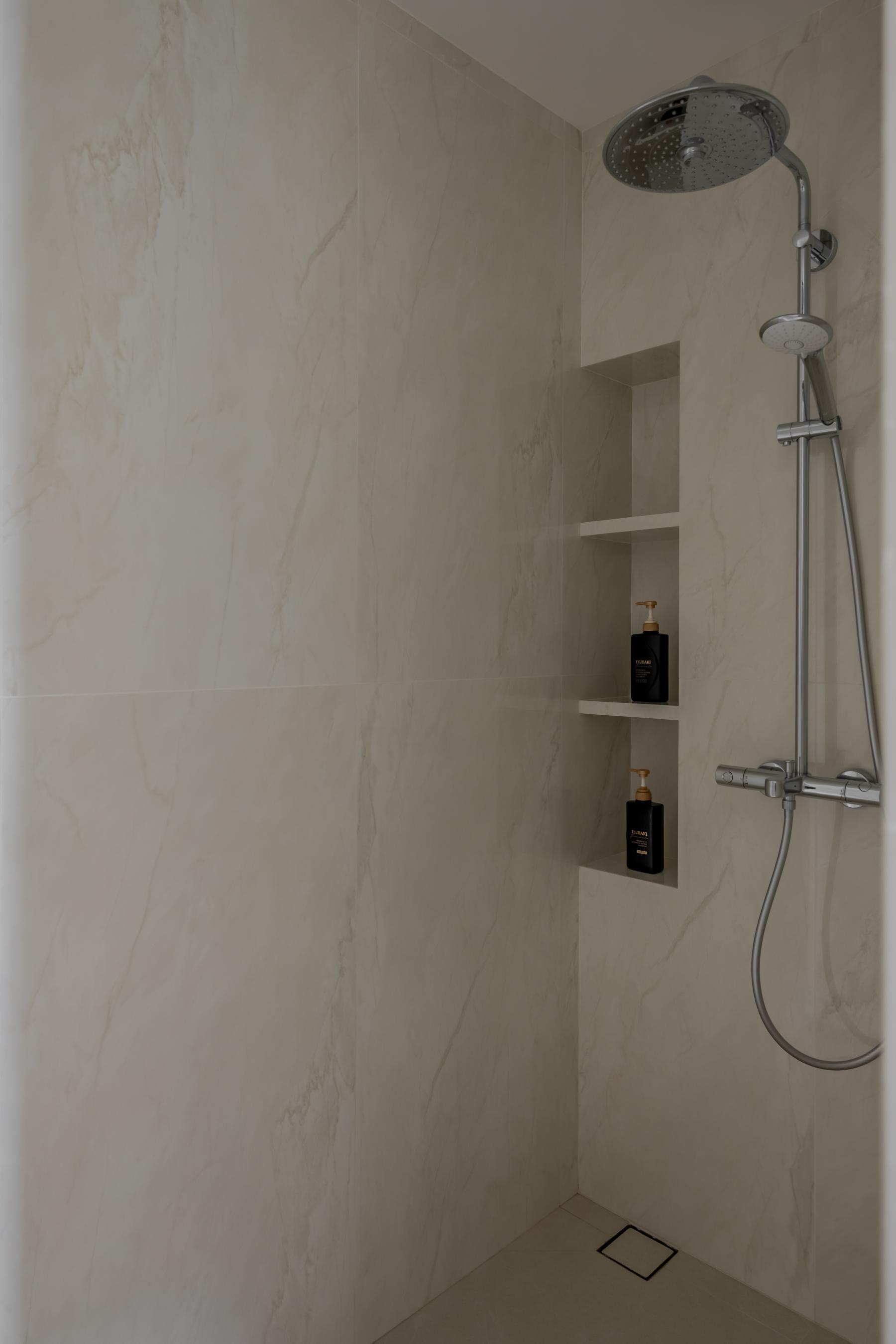Modern Bathroom with Rainshower and Bathroom Storage