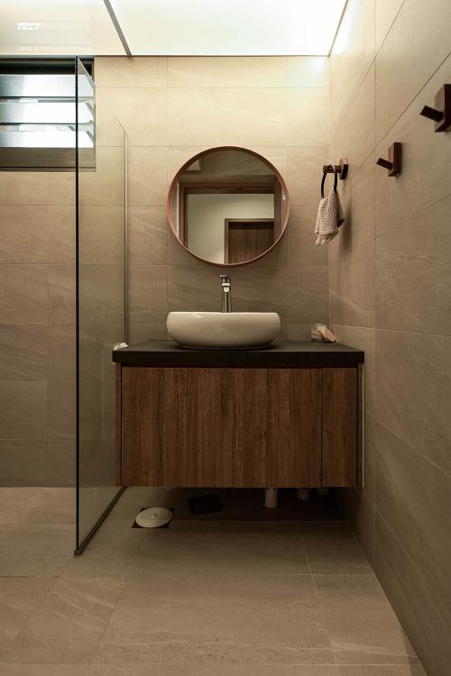 Minimalist Bathroom at Tampines GreenVines