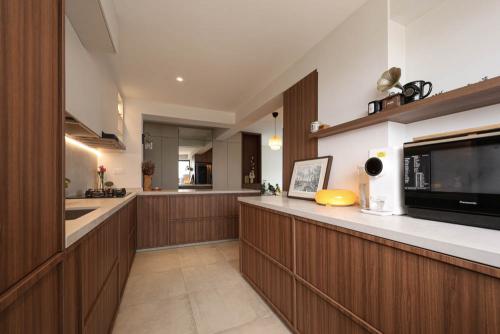Modern Kitchen at Ghim Moh Edge