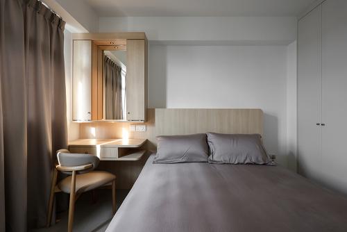 Minimalist Bedroom at Floral Spring @ Yishun