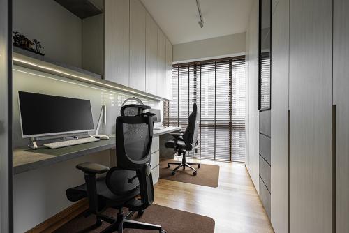 Modern Home Office at The Essence