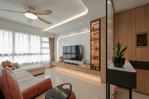 Scandinavian Living Room at West Coast Parkview