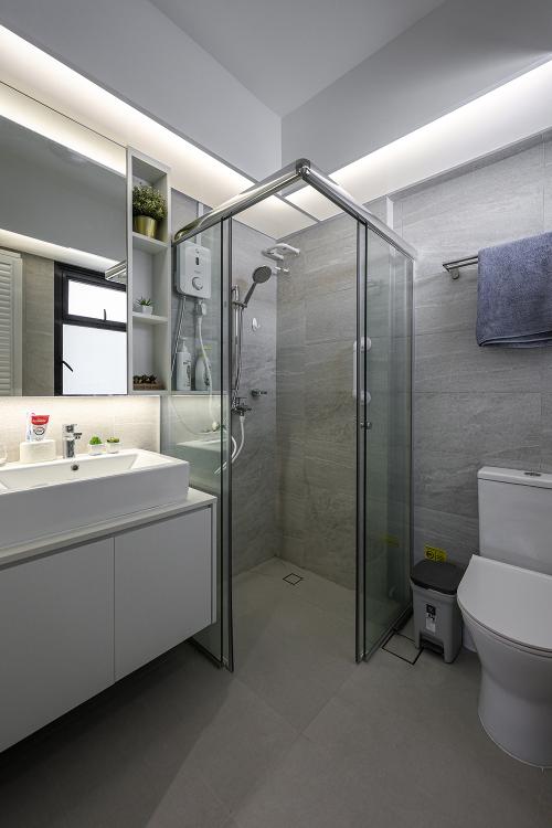 Country Bathroom at Fernvale Vines 3-Gen