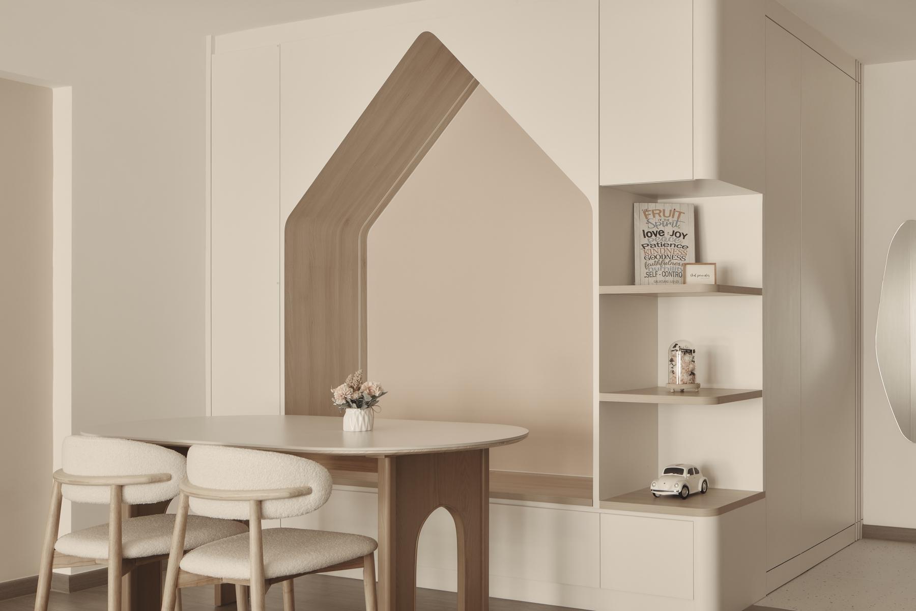 Scandinavian Dining Room with Dining Table and Dining Chairs