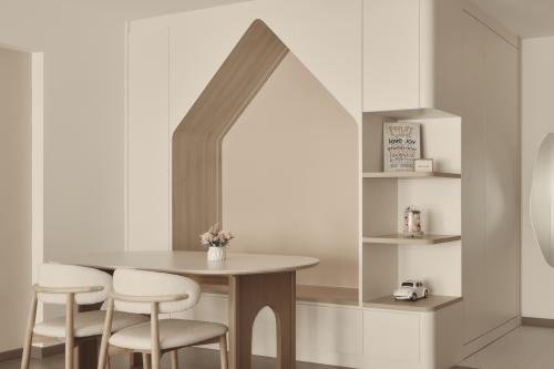 Scandinavian Dining Room at Parc Clover @ Tengah
