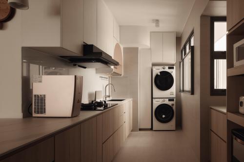 Scandinavian Kitchen at Parc Clover @ Tengah
