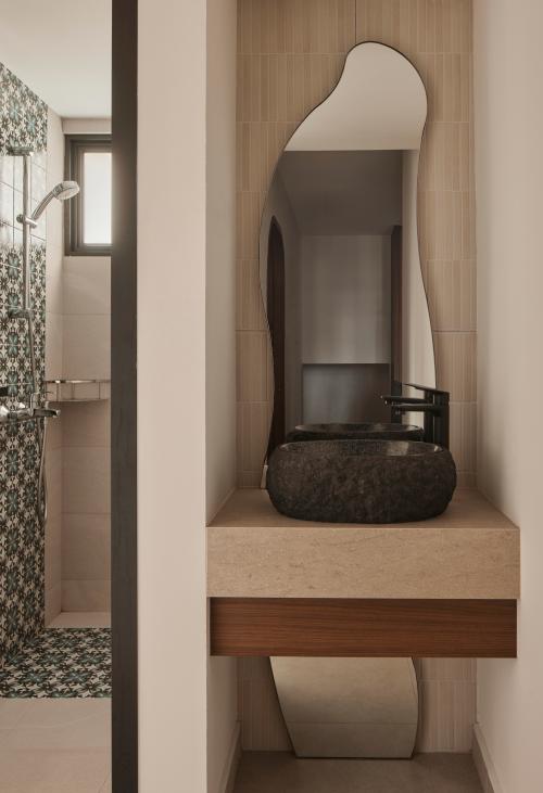 Asian Bathroom at Chempaka Court